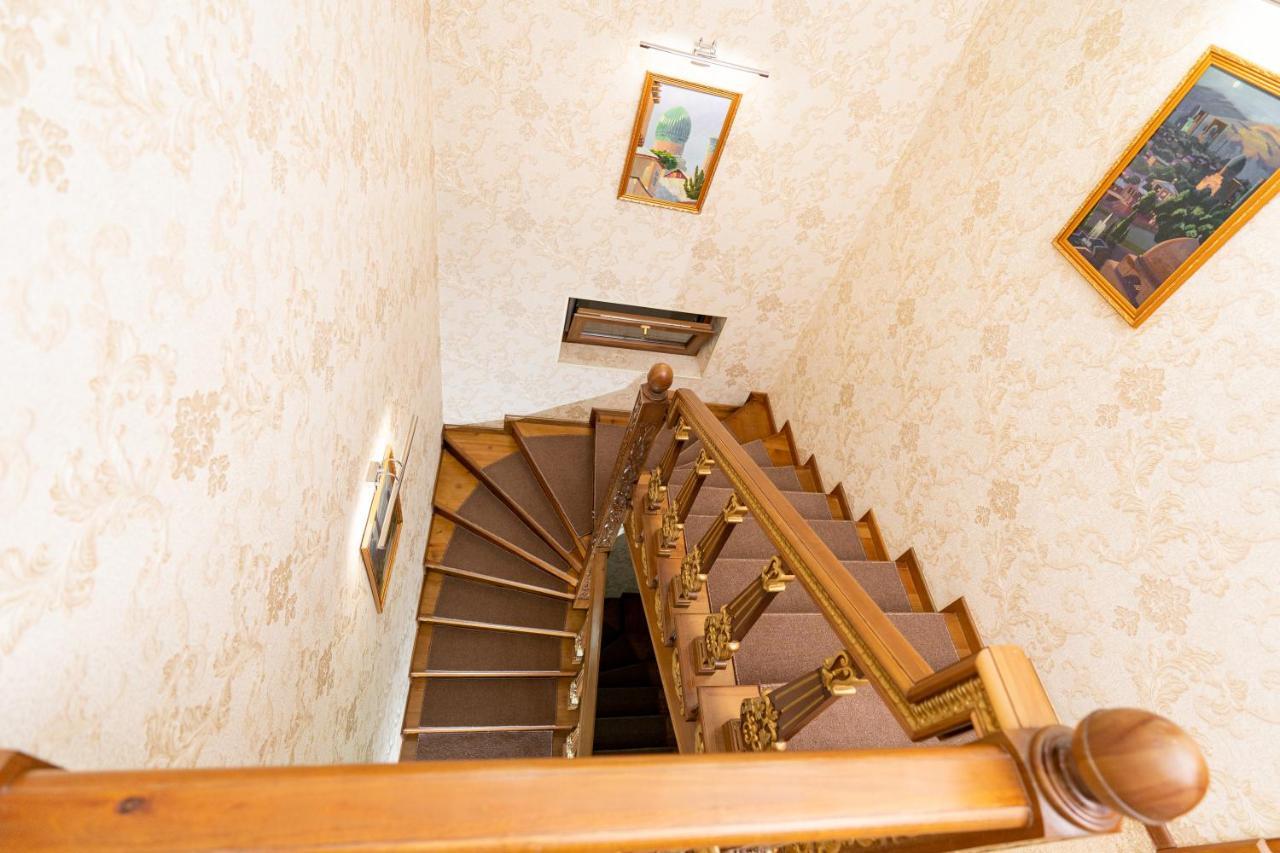 Crystal Guest House Samarkand Buitenkant foto