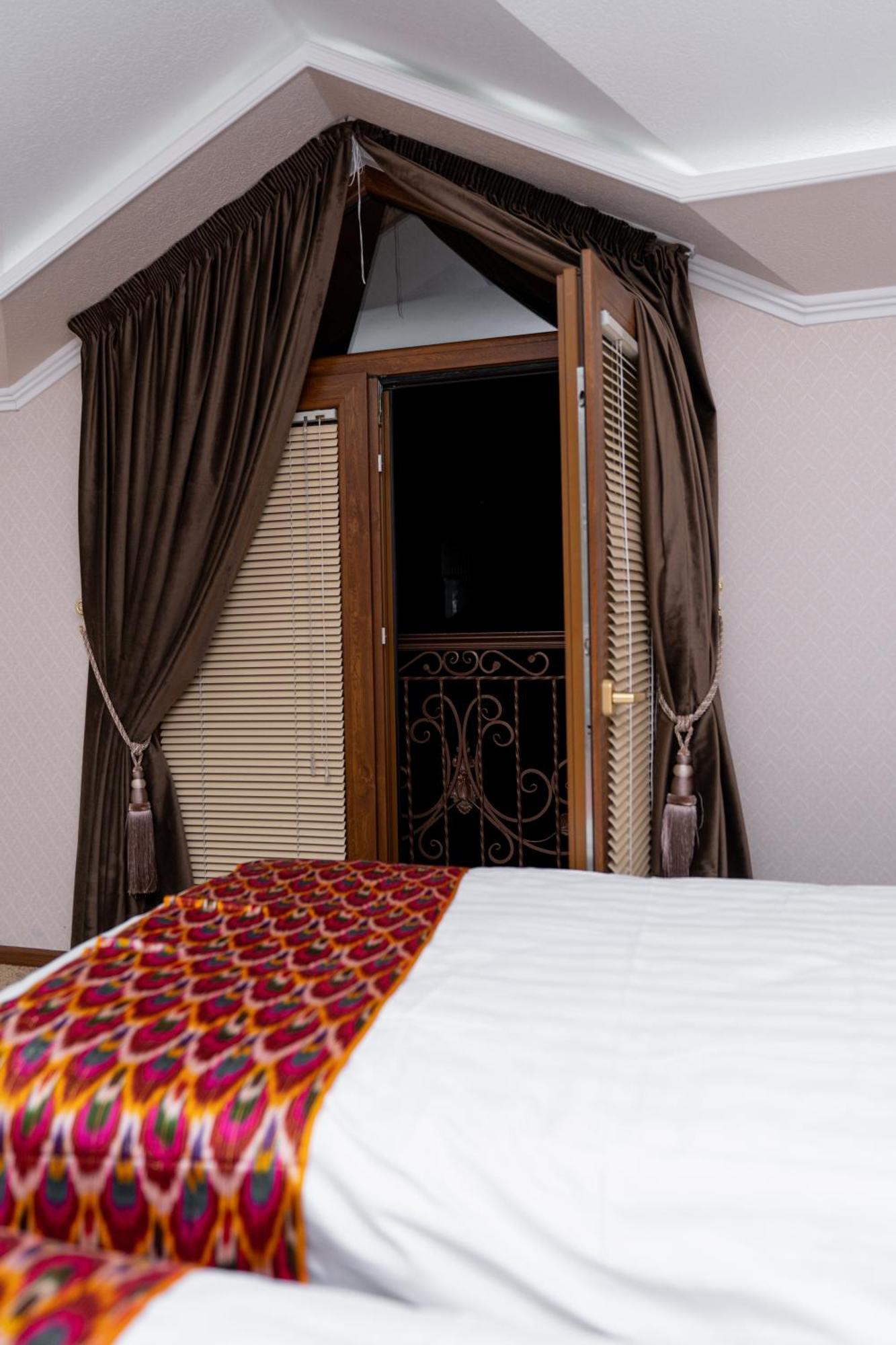Crystal Guest House Samarkand Buitenkant foto
